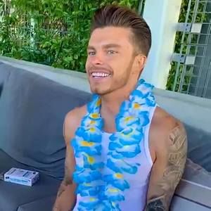 Meet your Posher, Cody